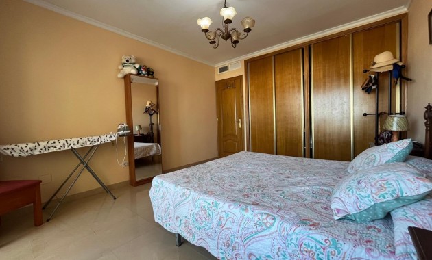 Sale - Apartment / flat -
Torrevieja - Playa del cura