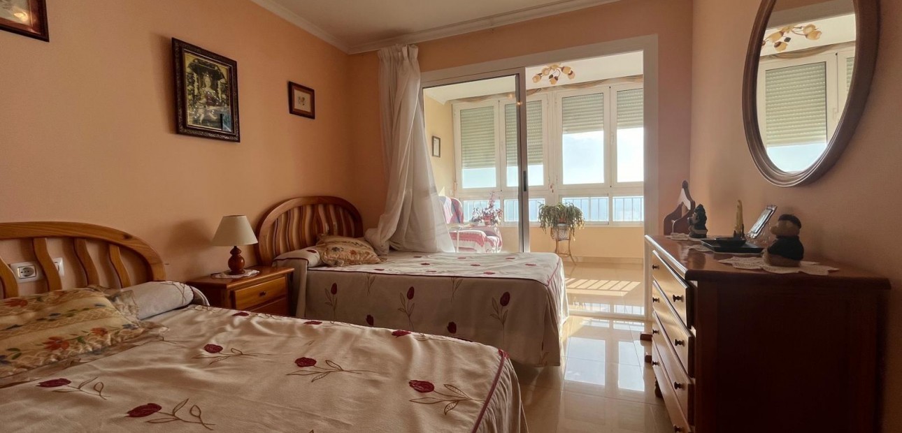 Venta - Apartamento / piso -
Torrevieja - Playa del cura