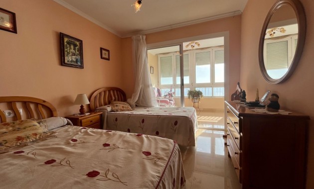 Sale - Apartment / flat -
Torrevieja - Playa del cura