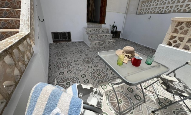 Sale - Bungalow -
Torrevieja - Aguas nuevas 2