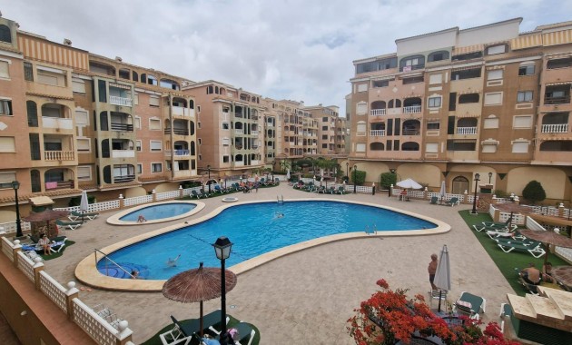 Venta - Apartamento / piso -
Torrevieja - torrevieja