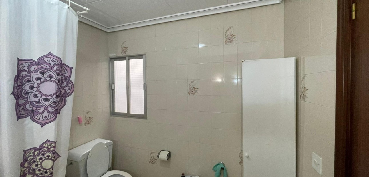 Venta - Apartamento / piso -
Torrevieja - La Mata