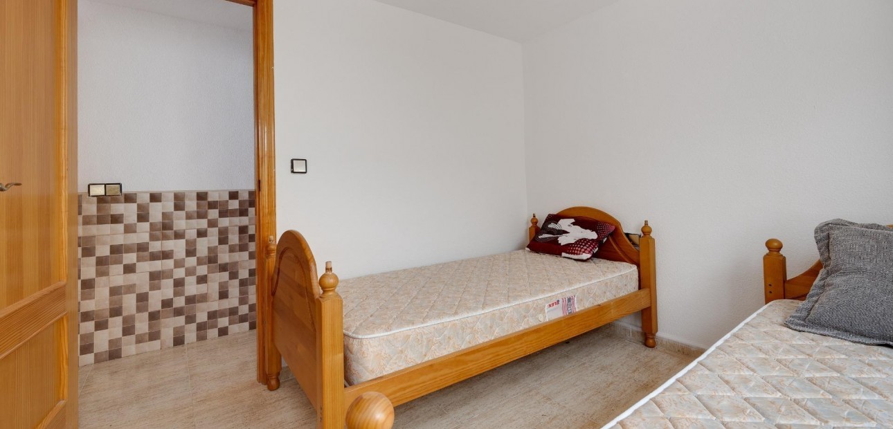 Sale - Villa -
Torrevieja - La Siesta - El Salado - Torreta