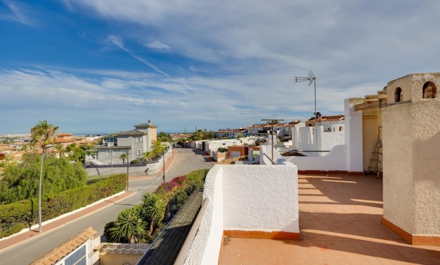 Sale - Villa -
Torrevieja - La Siesta - El Salado - Torreta