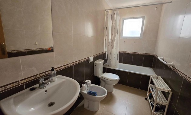 Sale - Apartment / flat -
Torrevieja - Torreblanca