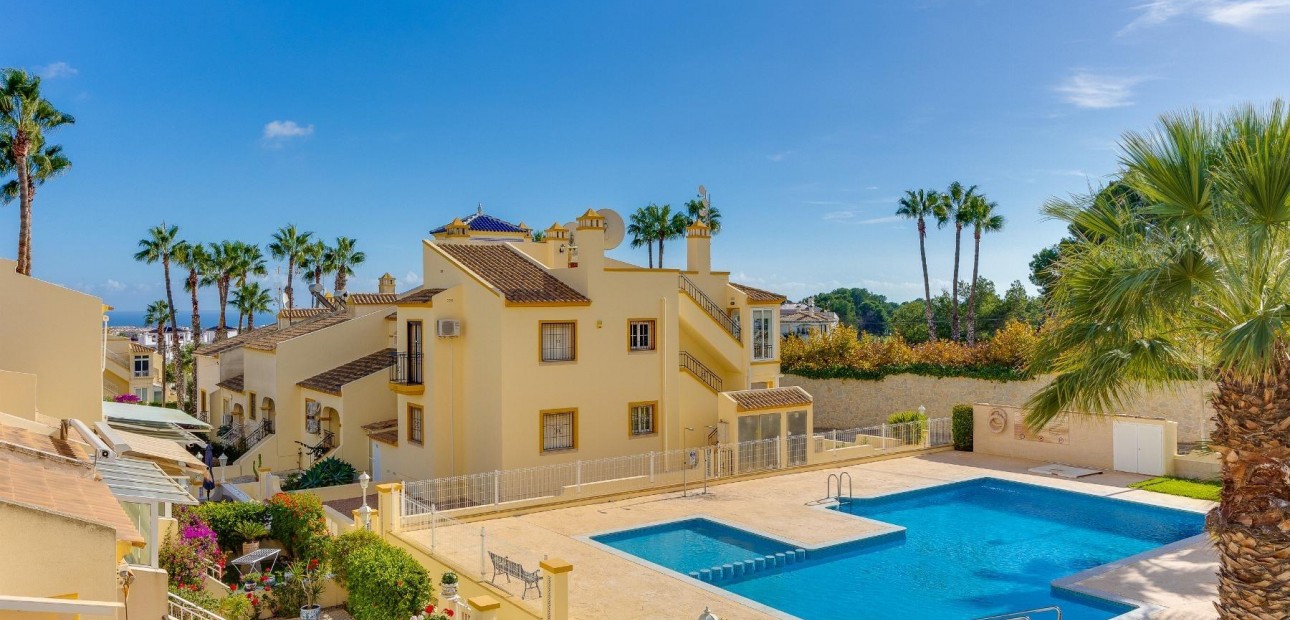 Sale - Bungalow -
Orihuela Costa - Villamartin