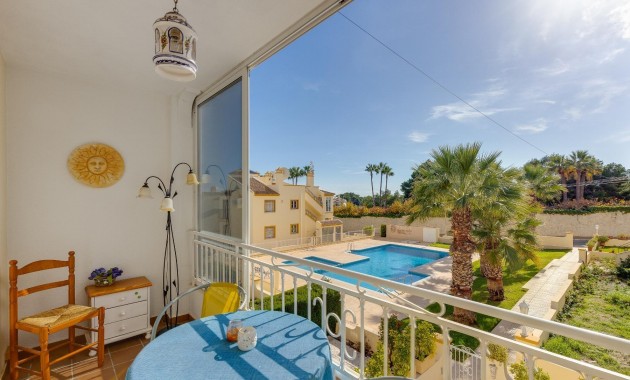 Sale - Bungalow -
Orihuela Costa - Villamartin