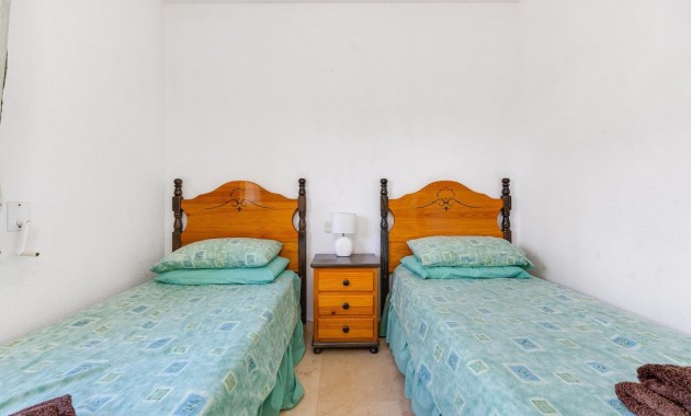 Sale - Bungalow -
Orihuela Costa - Villamartin