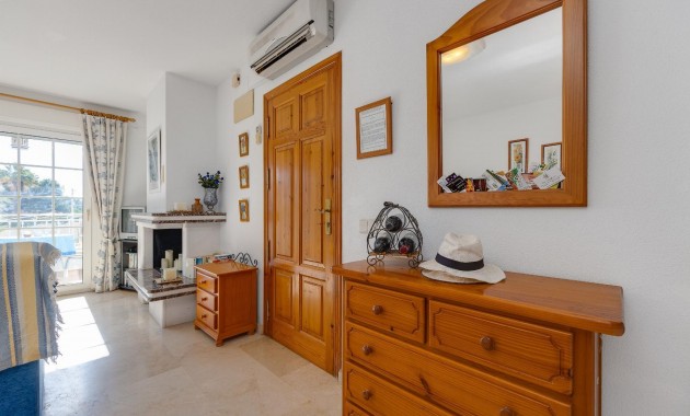 Sale - Bungalow -
Orihuela Costa - Villamartin