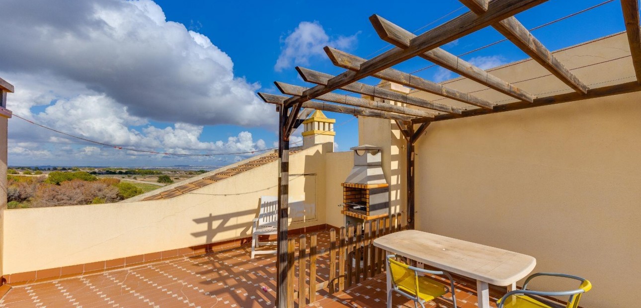 Sale - Bungalow -
Orihuela Costa - Villamartin