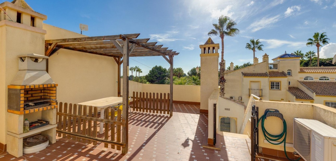 Sale - Bungalow -
Orihuela Costa - Villamartin