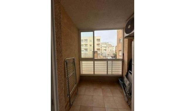 Sale - Apartment / flat -
Torrevieja - Centro