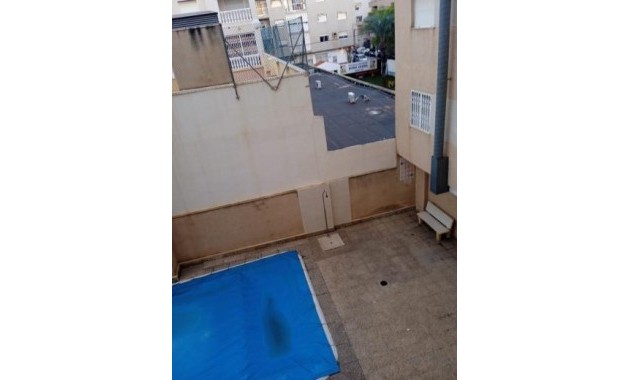 Sale - Apartment / flat -
Torrevieja - Centro