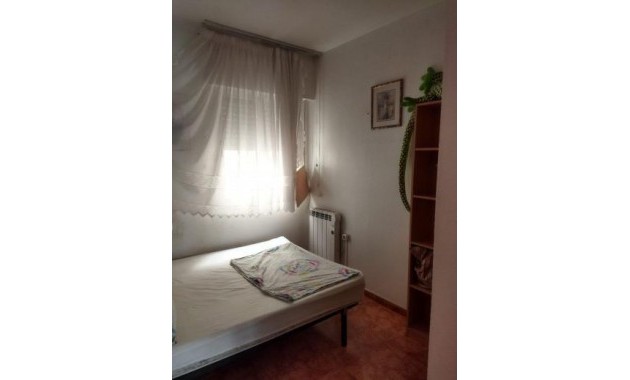 Sale - Apartment / flat -
Torrevieja - Centro