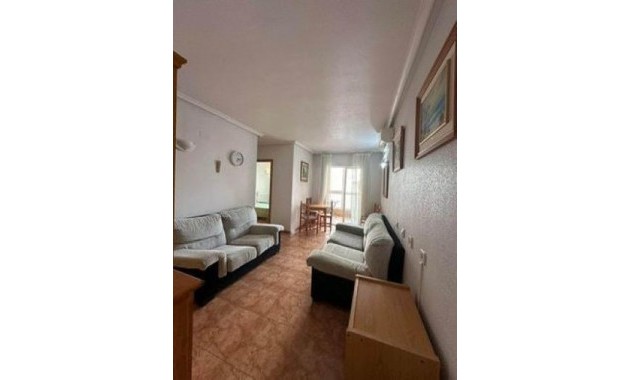 Sale - Apartment / flat -
Torrevieja - Centro