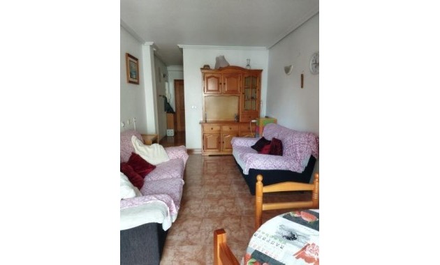 Sale - Apartment / flat -
Torrevieja - Centro