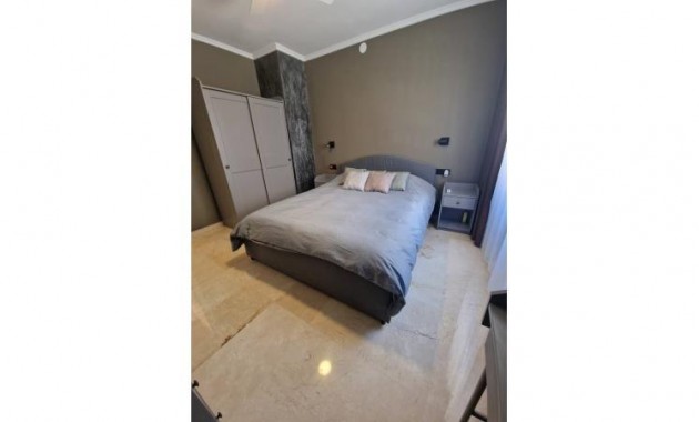 Sale - Apartment / flat -
Torrevieja - Playa del cura