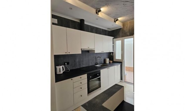 Sale - Apartment / flat -
Torrevieja - Playa del cura