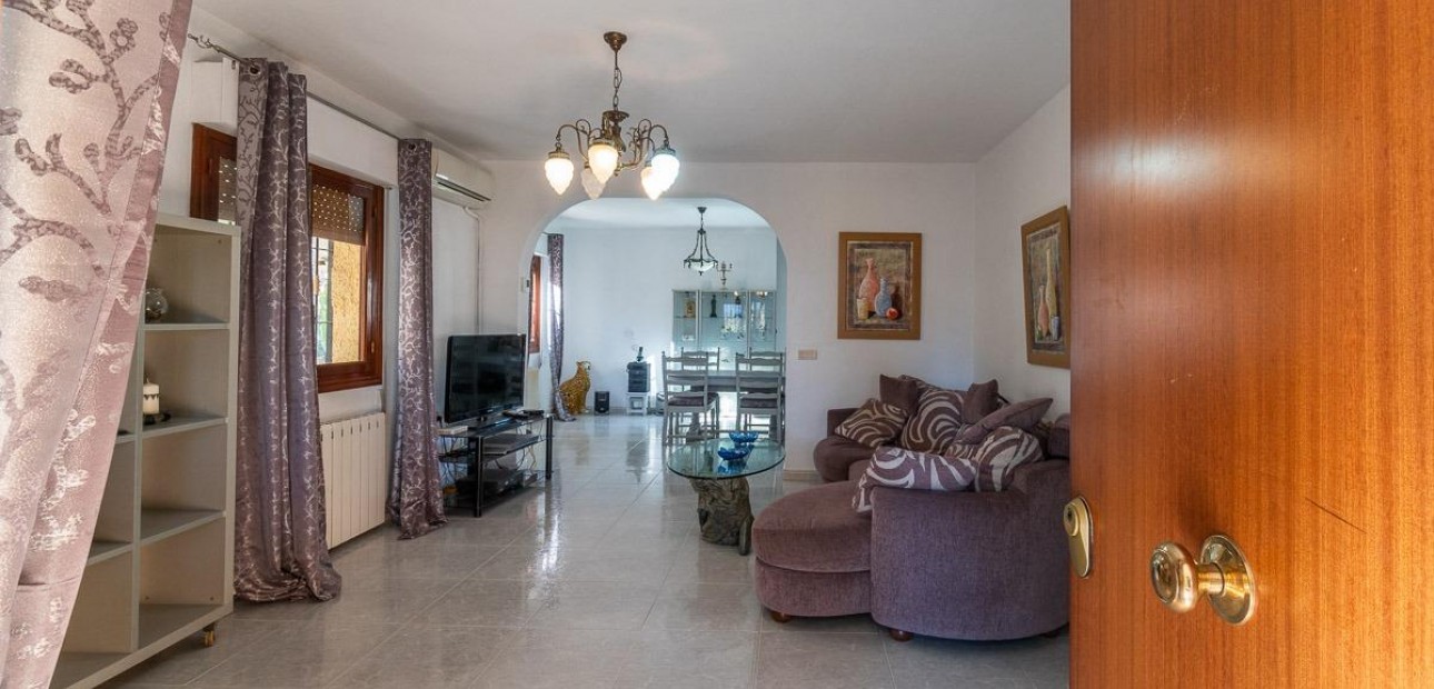 Sale - Villa -
Orihuela Costa - Villamartín-Las Filipinas