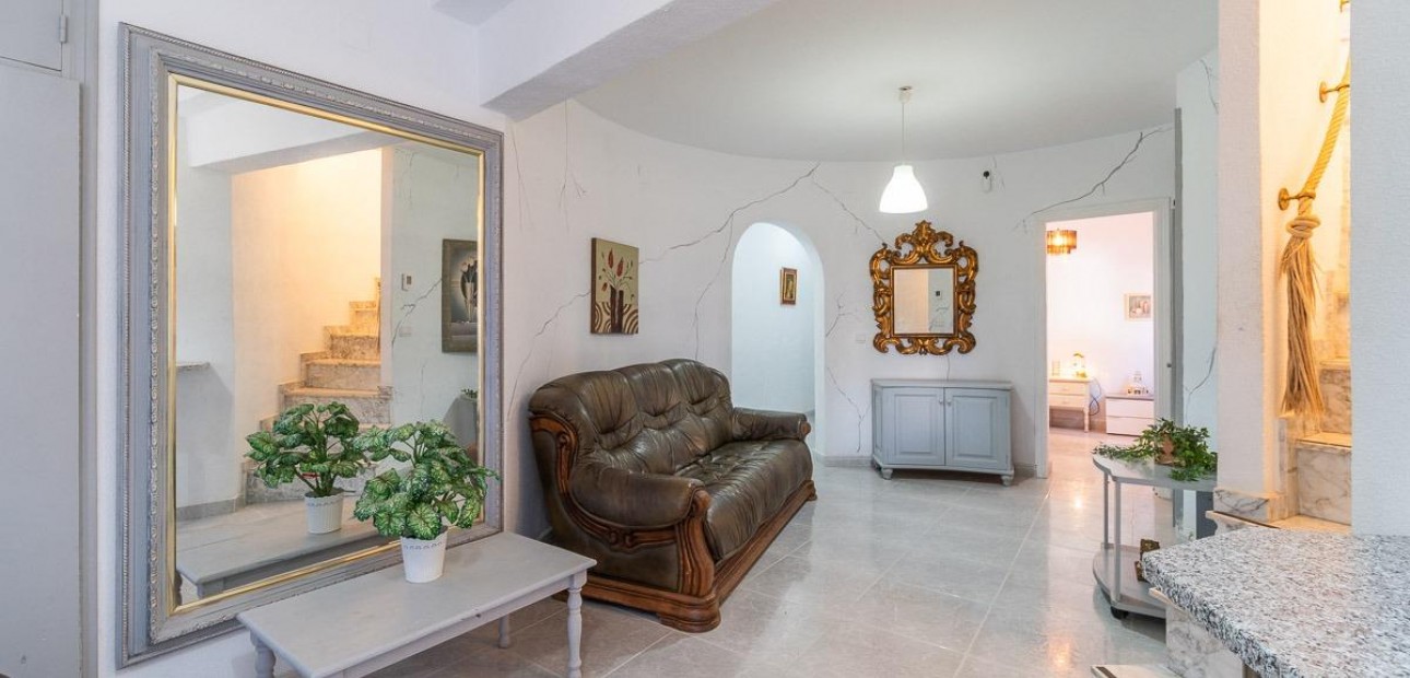 Sale - Villa -
Orihuela Costa - Villamartín-Las Filipinas