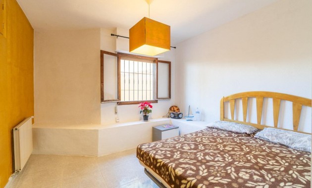 Sale - Villa -
Orihuela Costa - Villamartín-Las Filipinas