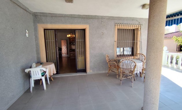 Sale - Bungalow -
Orihuela Costa - Los Altos