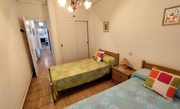 Sale - Bungalow -
Orihuela Costa - Los Altos