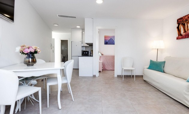 Venta - Apartamento / piso -
Torrevieja - Aguas Nuevas