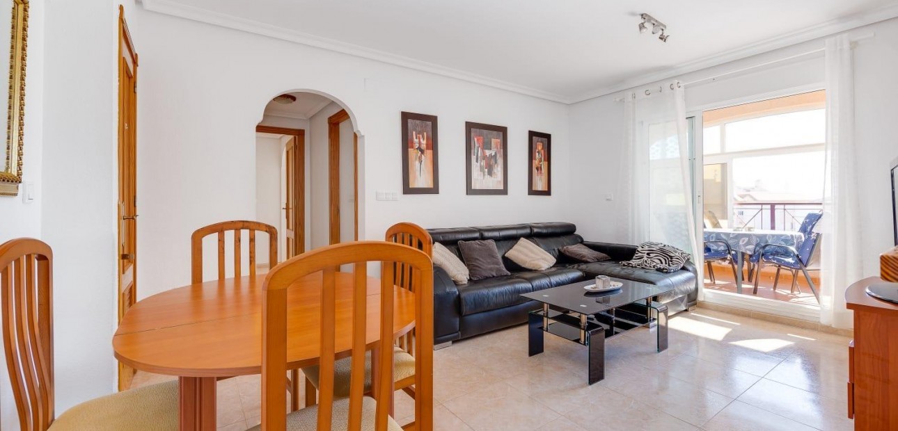 Sale - Apartment / flat -
Orihuela Costa - Playa Flamenca