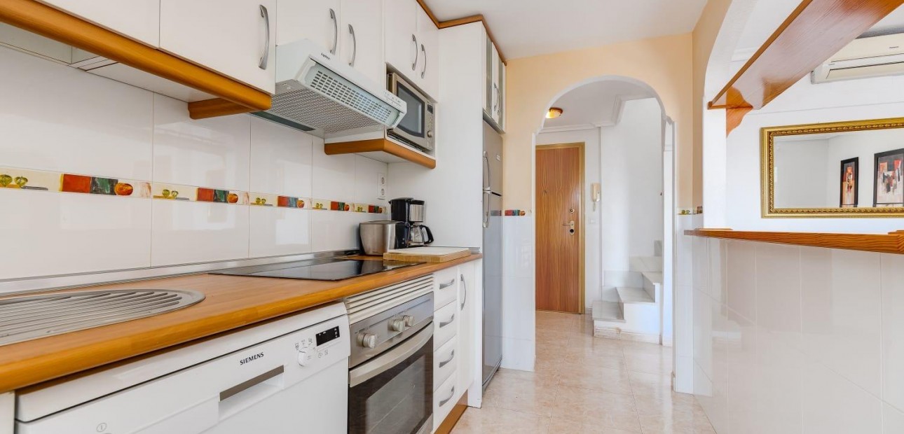 Sale - Apartment / flat -
Orihuela Costa - Playa Flamenca