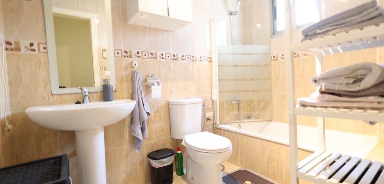 Sale - Apartment / flat -
San Miguel de Salinas - Pueblo 9