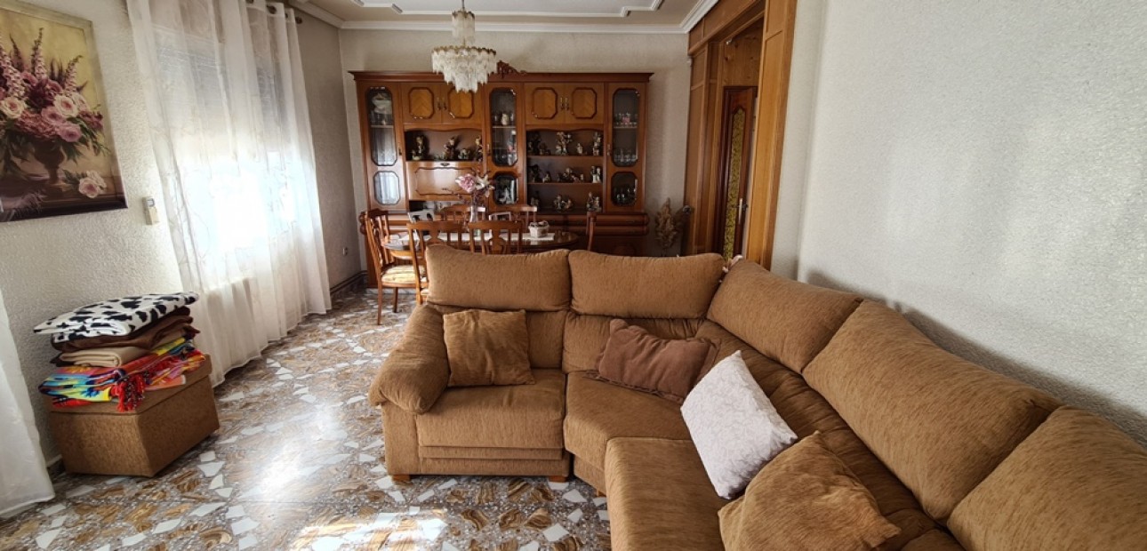 Sale - Villa -
Orihuela - La Matanza