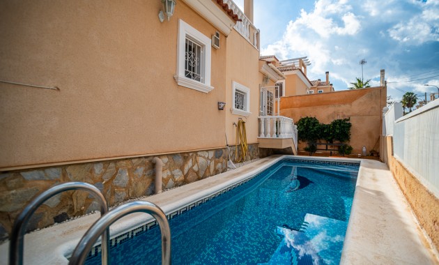 Sale - Villa -
San Miguel de Salinas - Blue Lagoon