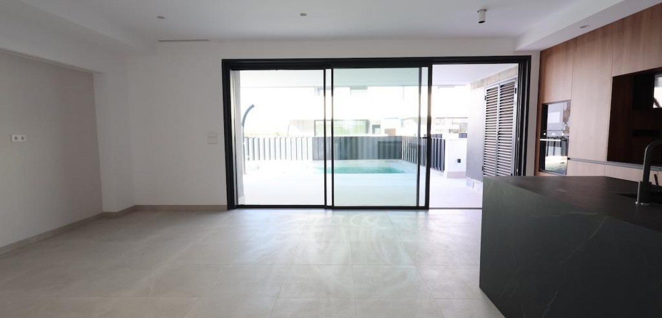 Sale - Villa -
Los Alcázares - Santa Rosalía