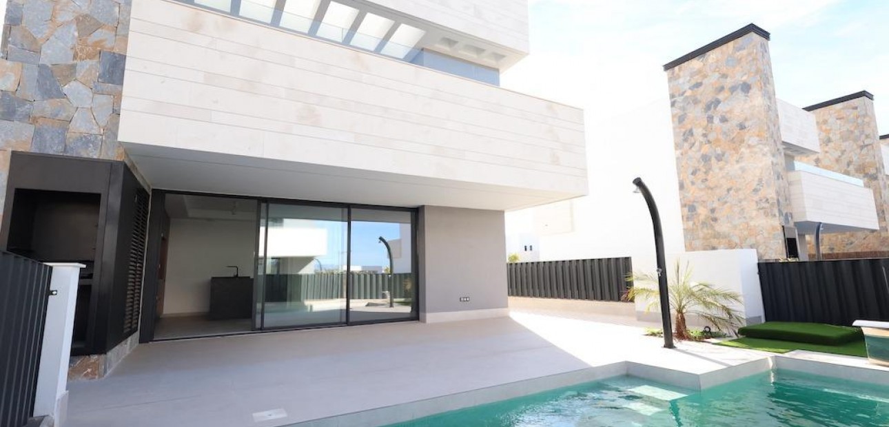 Sale - Villa -
Los Alcázares - Santa Rosalía