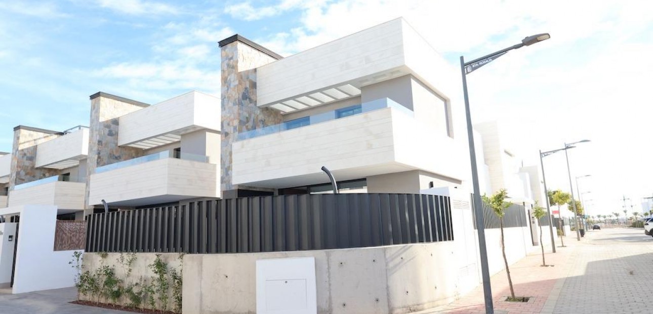 Sale - Villa -
Los Alcázares - Santa Rosalía