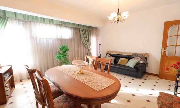 Sale - Apartment / flat -
Torrevieja - torrevieja