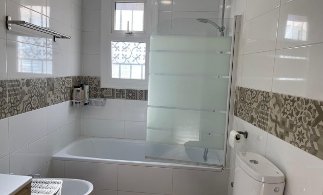 Sale - Villa -
Torrevieja - Los Balcones - Los Altos del Edén