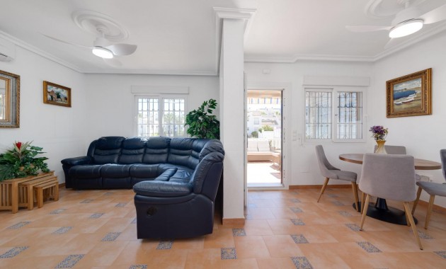 Sale - Bungalow -
Orihuela Costa - Montezenia