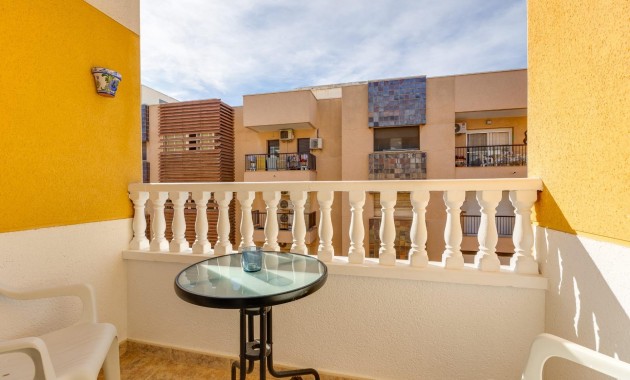 Herverkoop - Appartement / flat -
Torrevieja - Acequion