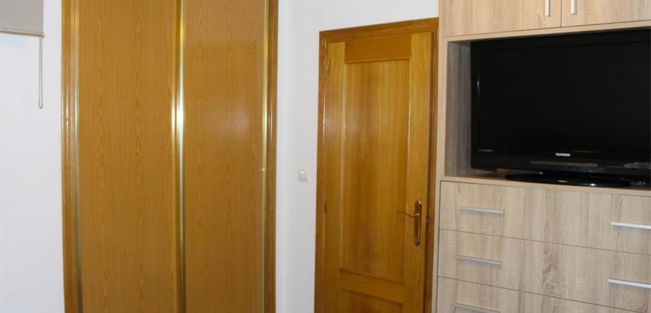 Sale - Apartment / flat -
Almoradi - Comunidad valenciana