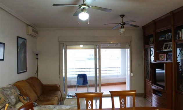 Sale - Apartment / flat -
Almoradi - Comunidad valenciana