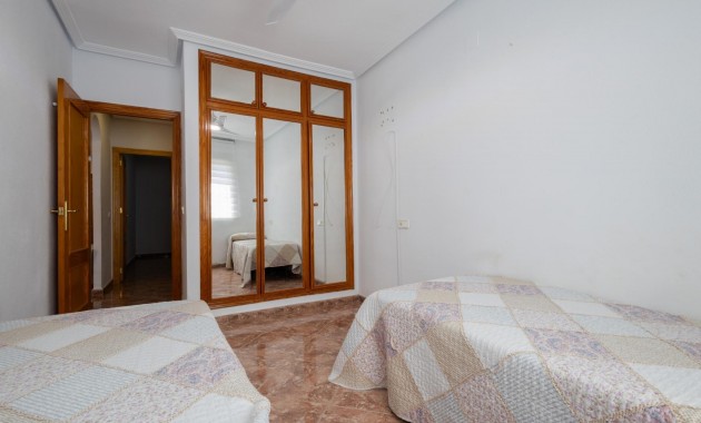 Herverkoop - Appartement / flat -
Torrevieja - Centro