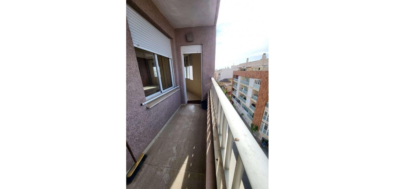 Sale - Penthouse -
Torrevieja - Centro