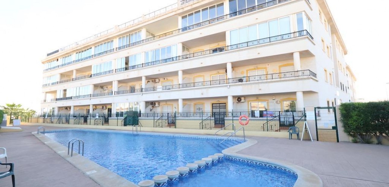 Sale - Apartment / flat -
Orihuela Costa - Punta Prima