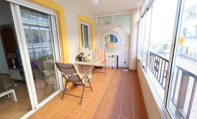 Sale - Apartment / flat -
Orihuela Costa - Punta Prima