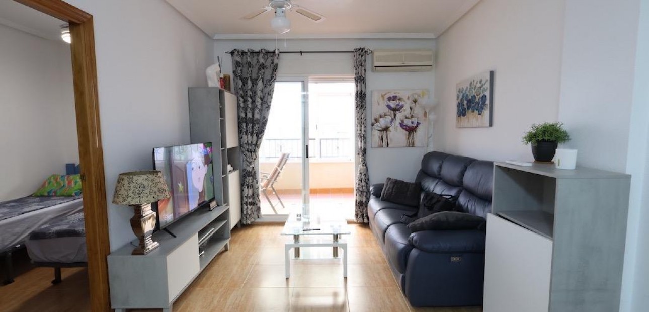 Sale - Apartment / flat -
Orihuela Costa - Punta Prima