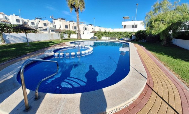 Herverkoop - Villa -
Orihuela Costa - Lomas de Cabo Roig-Los Dolses