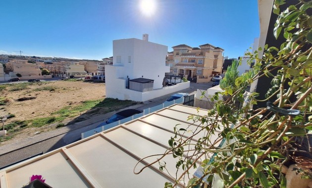 Herverkoop - Villa -
Orihuela Costa - Lomas de Cabo Roig-Los Dolses