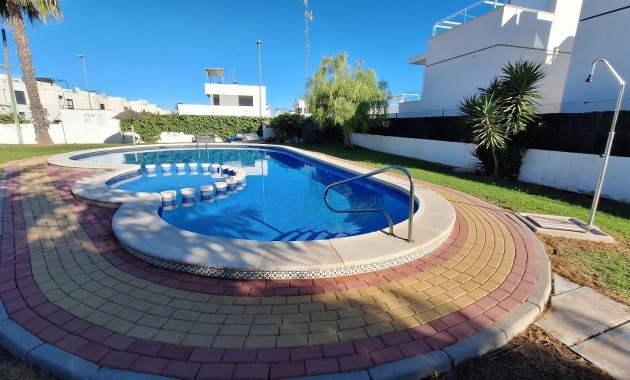 Sale - Villa -
Orihuela Costa - Lomas de Cabo Roig-Los Dolses